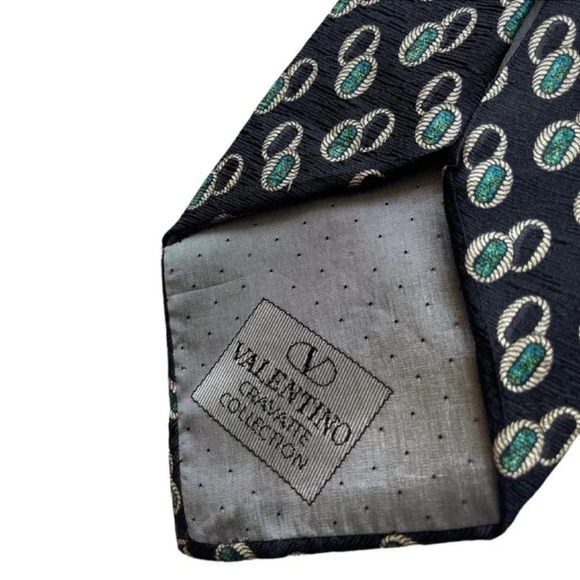 VALENTINO 100% Silk Vintage Formal Men’s Tie - Picture 5 of 8